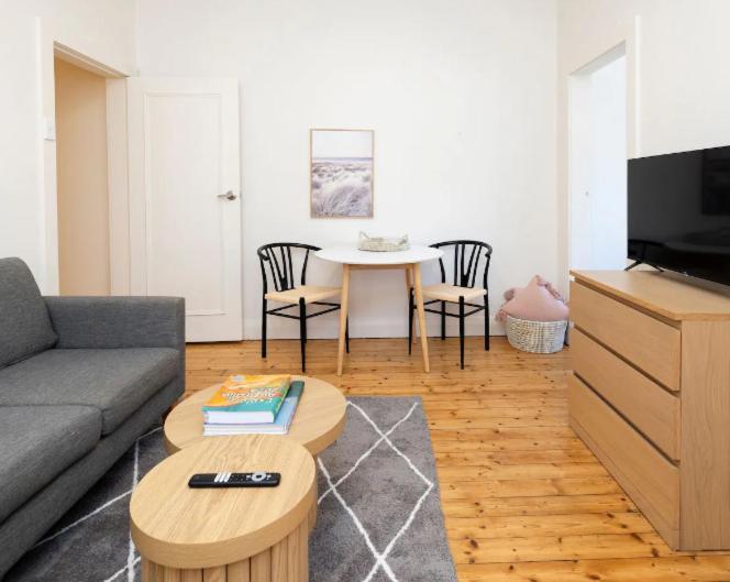 In The Heart Of Bondi, Stroll To The Beach Apartman Sydney Kültér fotó